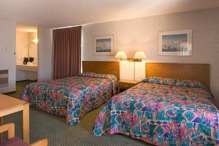 Inns Of California Σαλίνας Δωμάτιο φωτογραφία